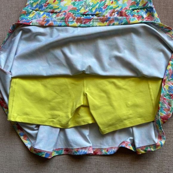 Tuckernuck Dayglow 16" On Par Golf Skirt (Size Small) - Picture 4 of 4